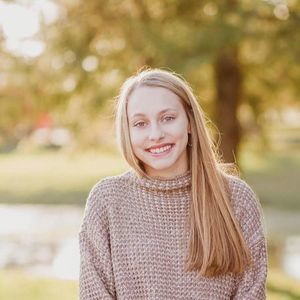 Meet your Posher, Abigail